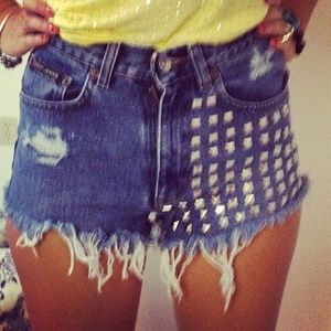 High waisted studded denim destroyed shorts